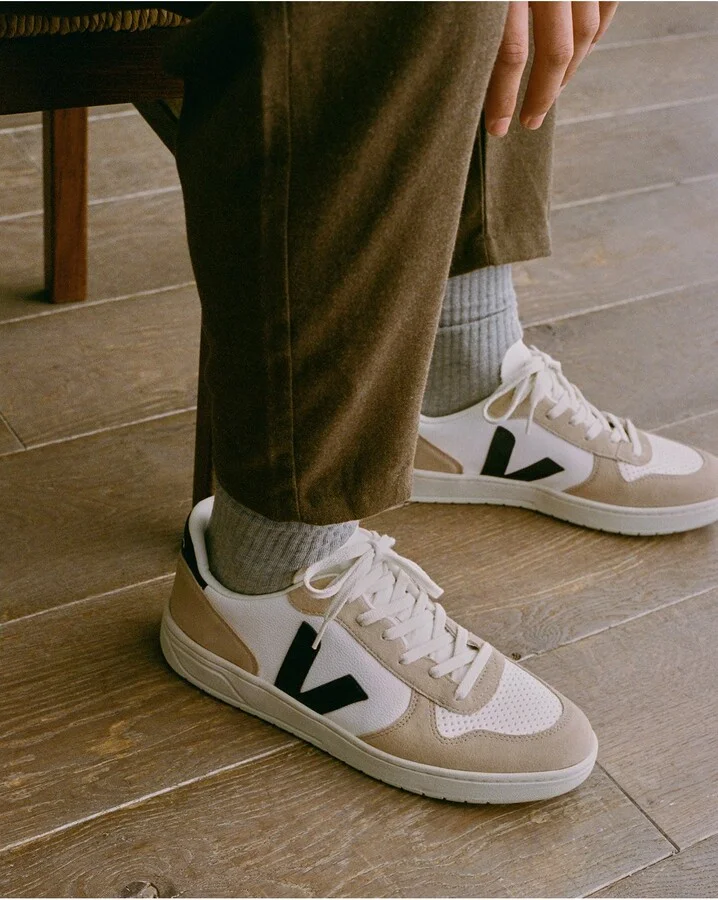 V-10 Sneaker - Image 2