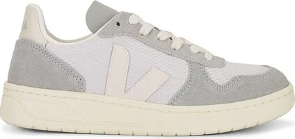 V-10 Sneaker