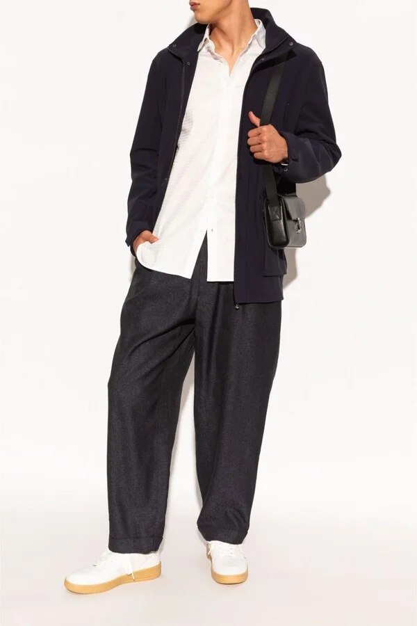 V-10 Sneakers - Image 3