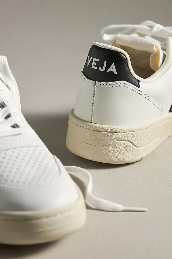 V-10 Sneakers - Image 3