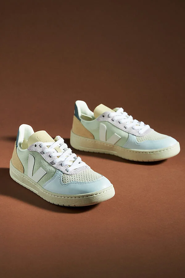 V-10 Sneakers - Image 2
