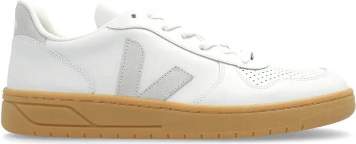 V-10 sneakers