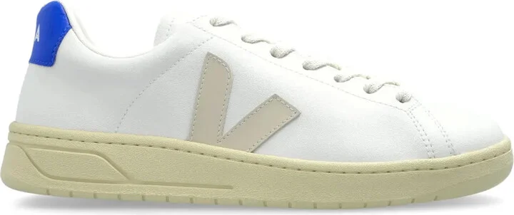 V-10 sneakers