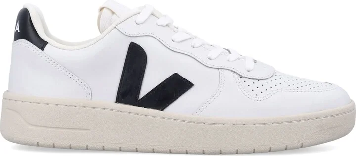V-10 Sneakers