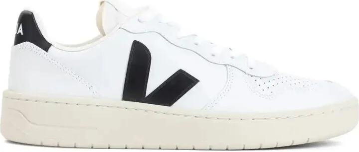 V-10 Sneakers