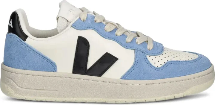 V-10 sneakers