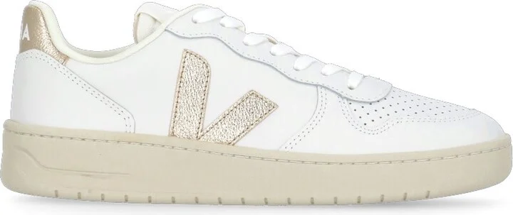 V-10 Sneakers