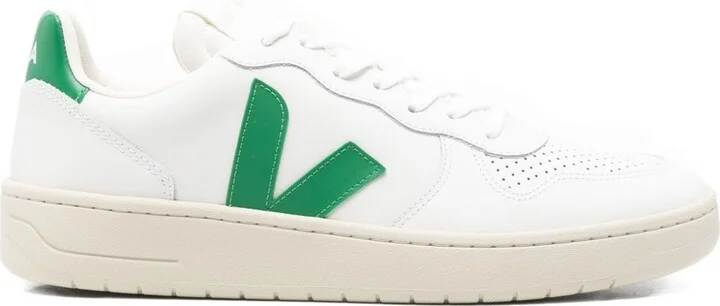 V-10 Sneakers