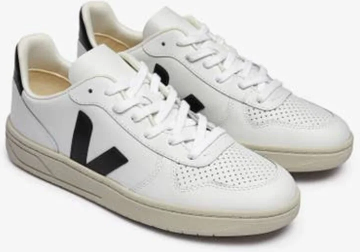 V-10 VX0200005B Sneaker Men's White Leather Low Top Comfort Lifestyle Shoes