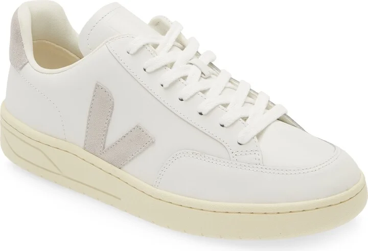 V-12 Sneaker