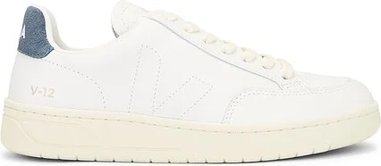 V-12 Sneaker