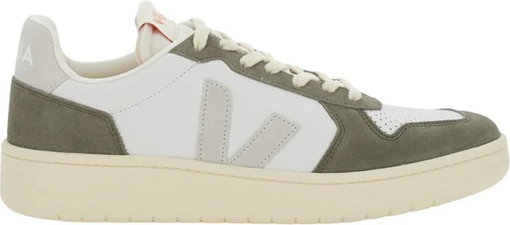 'V-82' Green Low Top Sneakers With Logo Patch On Tongue And Side And Logo Lettering On The Heel In Leather Unisex