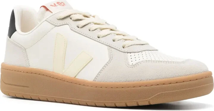 V 82 sneakers - Image 2