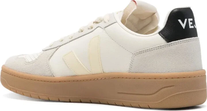 V 82 sneakers - Image 3
