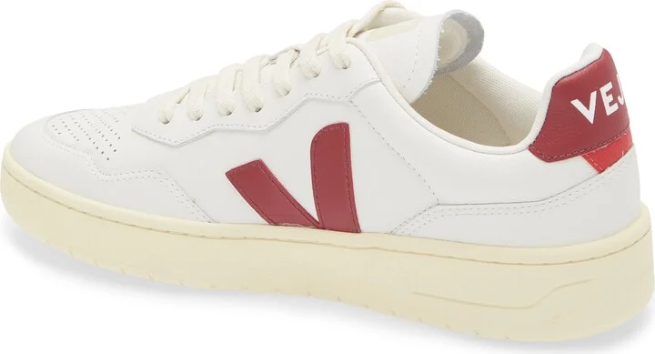 V-90 Leather Sneaker - Image 2