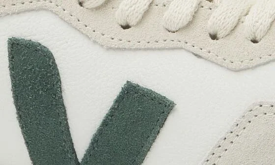 V-90 Leather Sneaker - Image 8
