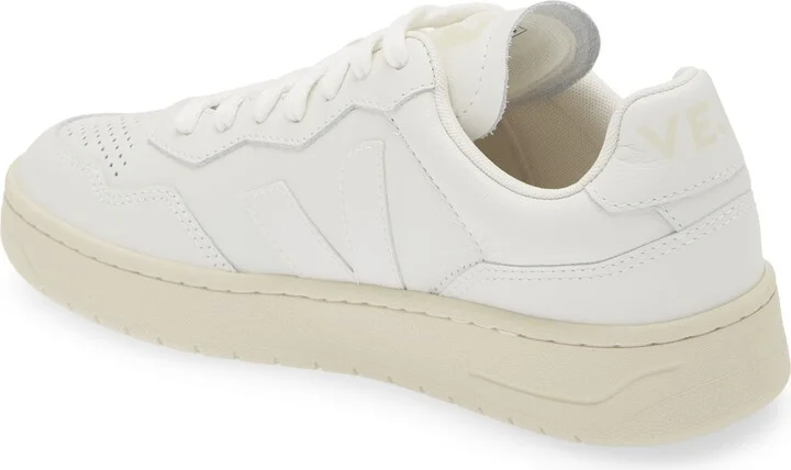 V-90 Leather Sneaker - Image 9