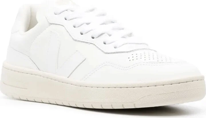 V-90 low-top leather sneakers - Image 2
