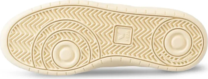 V-90 sneakers - Image 4