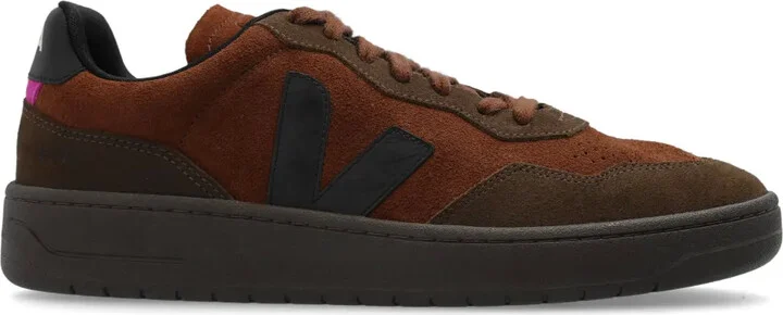 V-90 sneakers