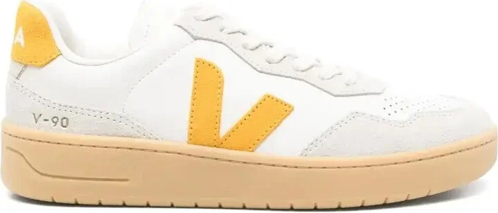 V-90 Sneakers