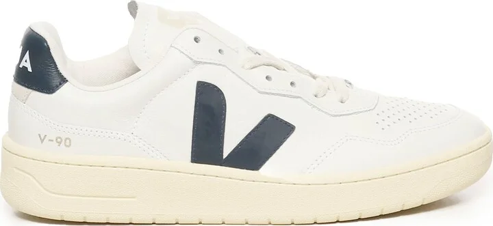 V-90 Sneakers
