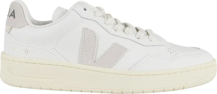 V-90 Sneakers