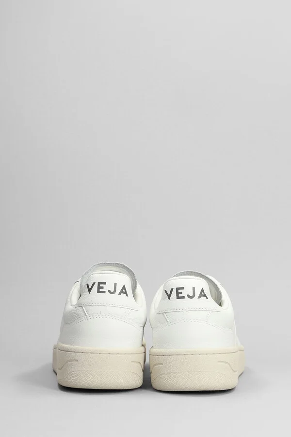 V-90 Sneakers In White Leather - Image 4