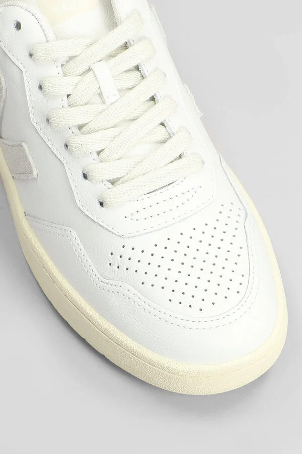 V-90 Sneakers In White Leather - Image 5