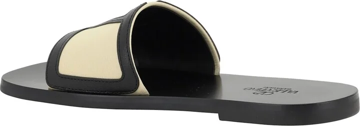 V Logo Sandals - Image 3