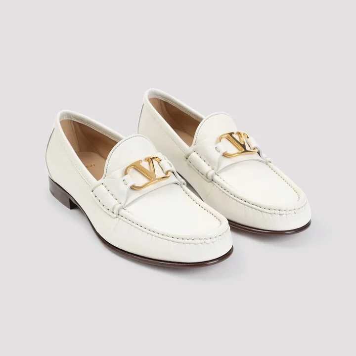 V Logo Signature Loafer - Image 5