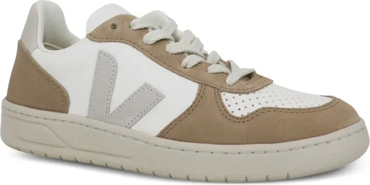 V10 Chromefree low-top sneakers - Image 2