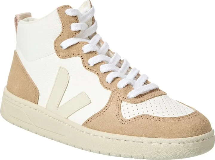 V15 Leather Sneaker