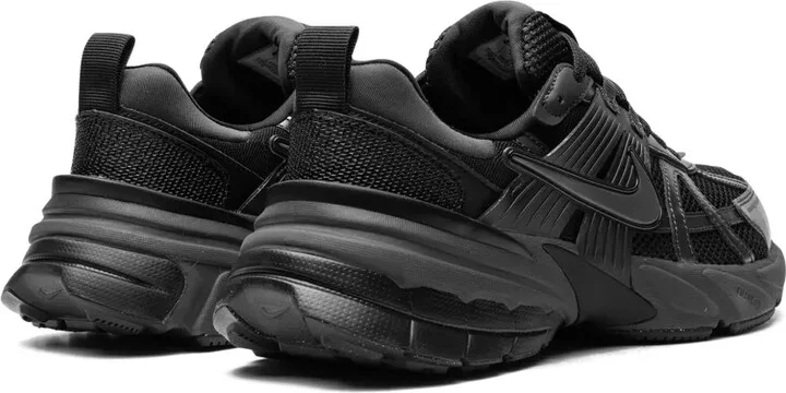 V2K Run "Black/Dark Smoke Grey" sneakers - Image 3