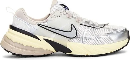 Summit White & Metallic Silver