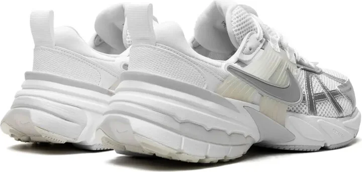 V2K Run low-top sneakers - Image 3