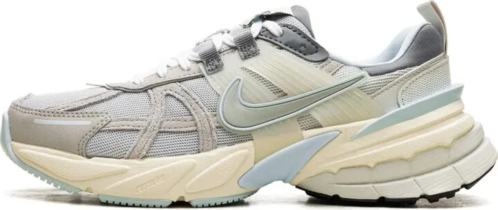 V2K Run "Metallic Platinum" sneakers - Image 5
