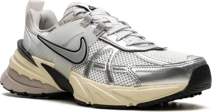 V2K Run "Metallic Silver" sneakers - Image 2