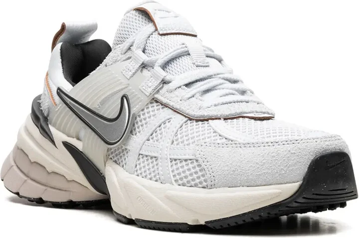 V2K Run "Pure Platinum/Chrome'" sneakers - Image 2