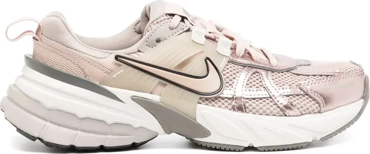 V2K Run SE sneakers