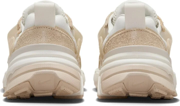 V2K Run Sneaker - Image 5