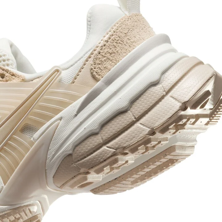 V2K Run Sneaker - Image 8