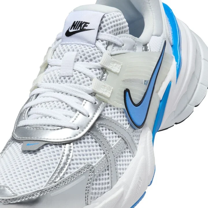 V2K Run Sneaker - Image 10