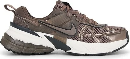 V2K Run Sneaker