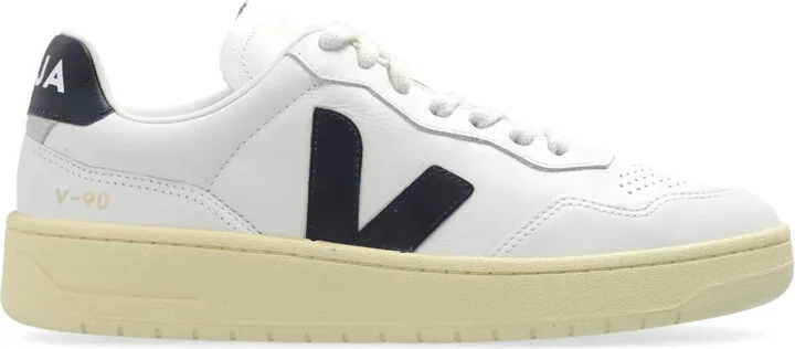 V90 Chromefree leather sneakers