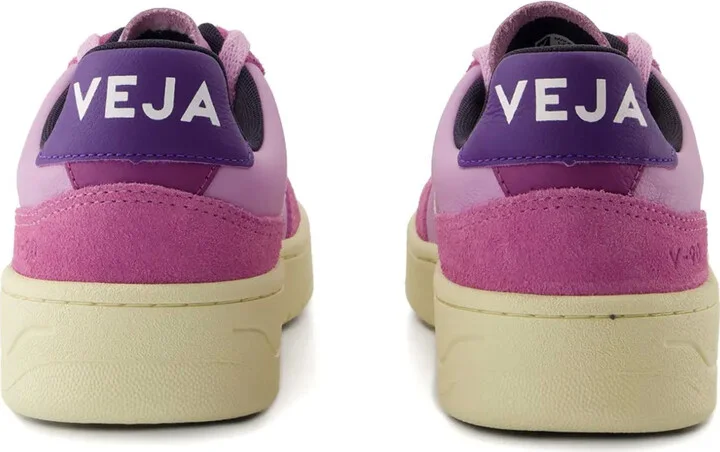 V90 sneakers - Image 3