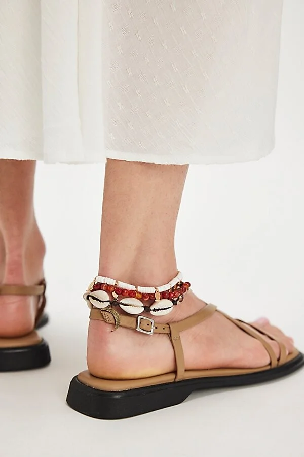 Vagabond Izzy Sandals - Image 3