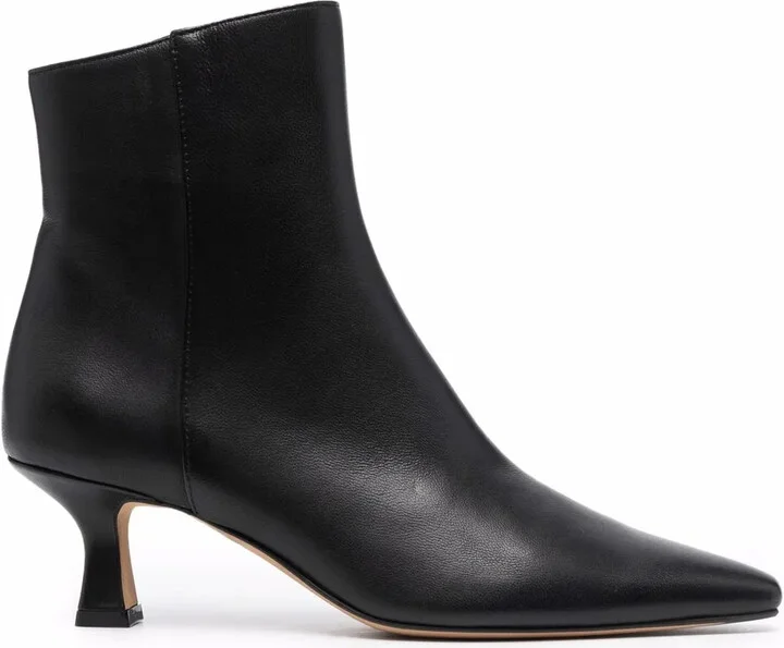 Valencia pointed-toe boots