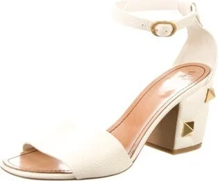 Valentino - Image 2