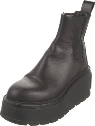 Valentino - Image 2
